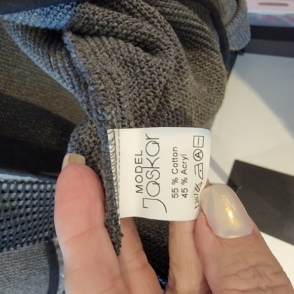 Jaskar Multi Pattern Grey Cardigan - Picture 5 of 8